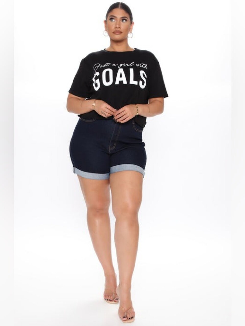 High-Waist Dark Blue Denim Cuffed Women’s Shorts (9) - Picture 9 of 13